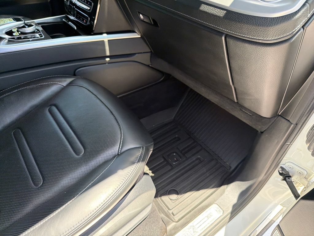 Used 2020 Mercedes-Benz G 550 w/ Exclusive Interior Package image 41