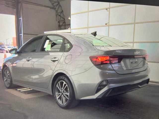 Used 2023 Kia Forte LXS FWD image 4
