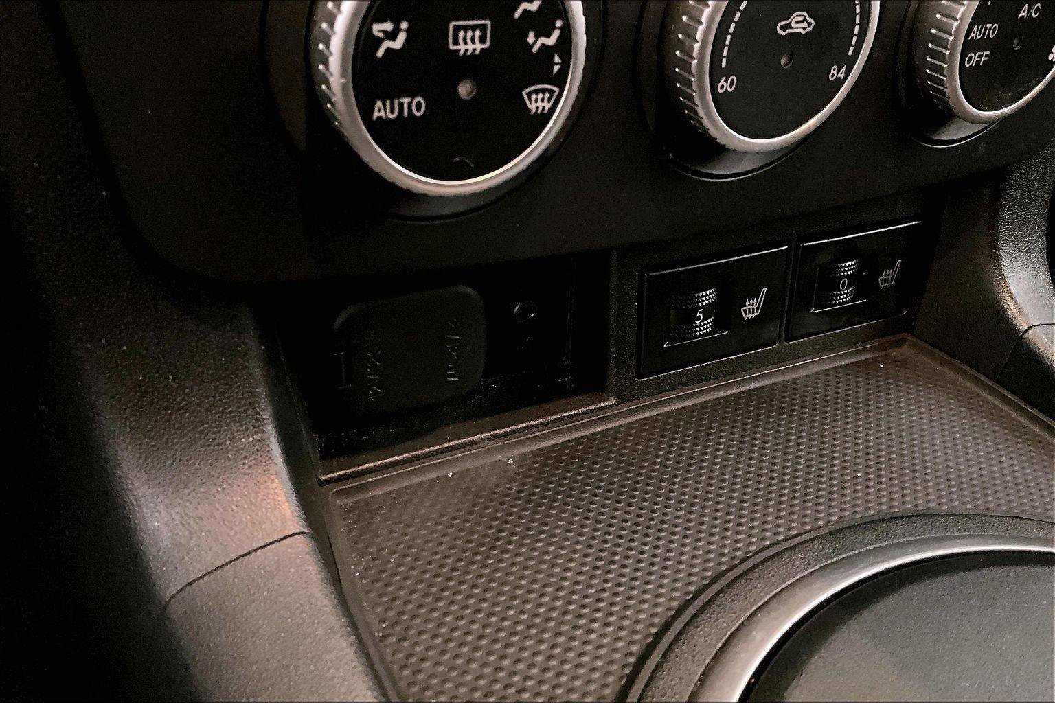 Used 2015 MAZDA MX-5 Miata Grand Touring image 30