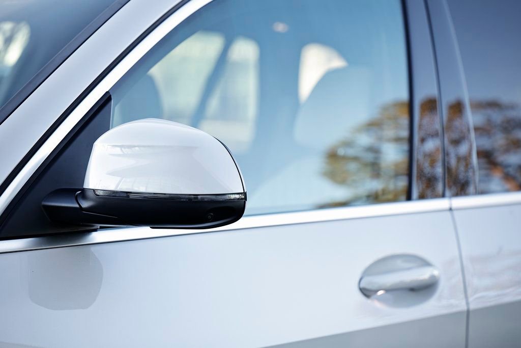 New 2026 BMW X5 xDrive50e w/ Executive Package image 11