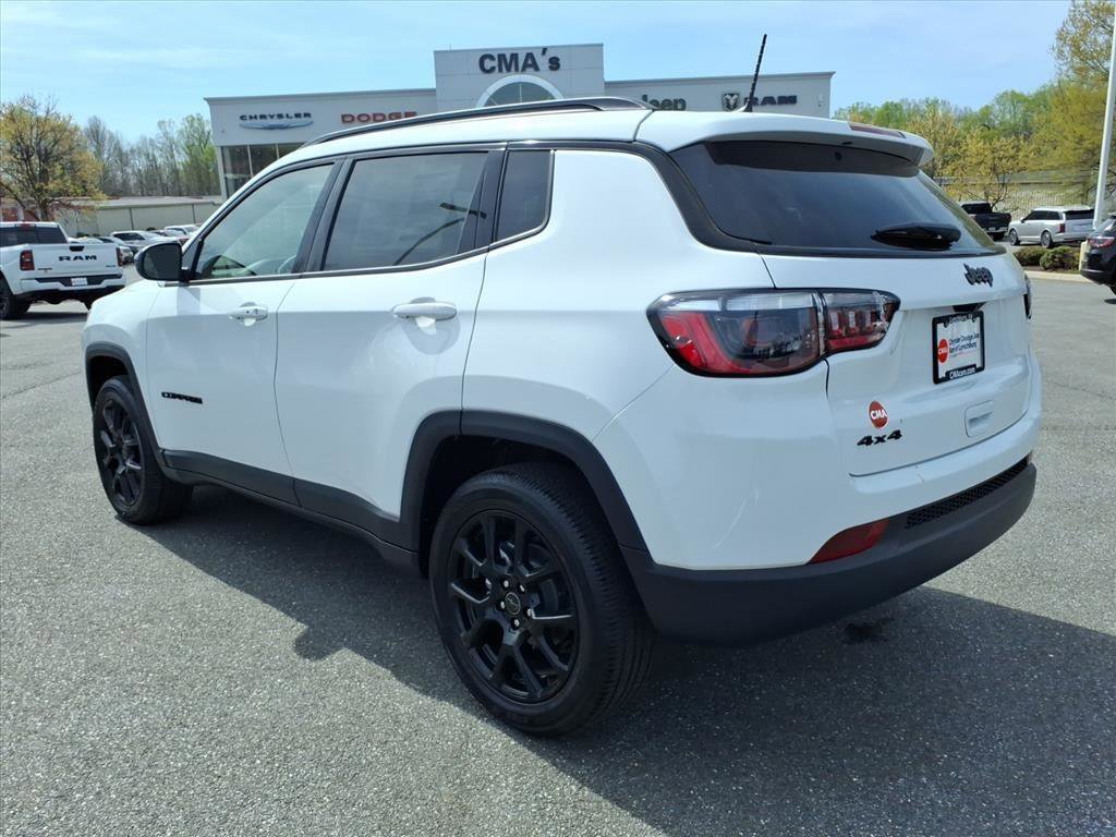 New 2026 Jeep Compass Latitude image 7