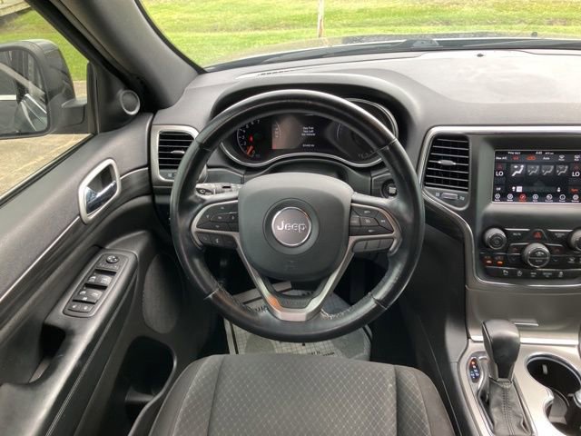 Used 2021 Jeep Grand Cherokee Laredo RWD image 20