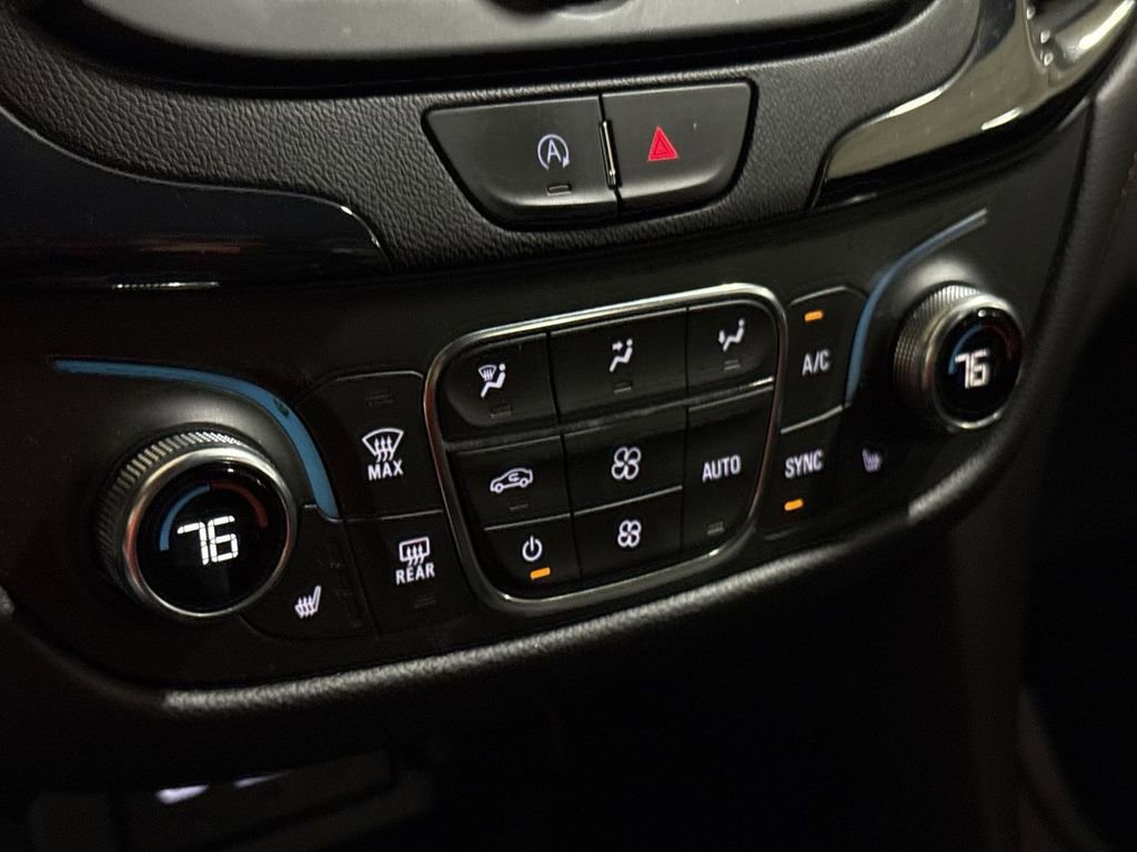 Used 2023 Chevrolet Equinox RS image 15