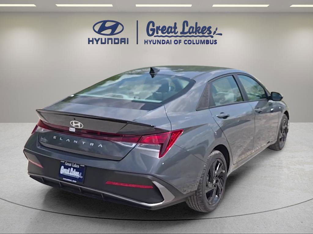 New 2026 Hyundai Elantra Sport FWD image 5