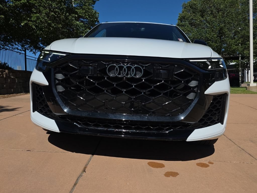 Used 2026 Audi RS Q8 performance AWD/4WD image 14