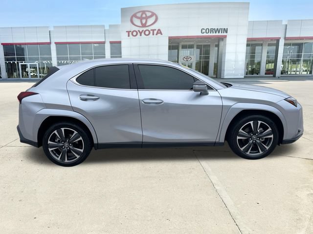 Used 2026 Lexus UX 300h AWD w/ Accessory Package (2T) image 12