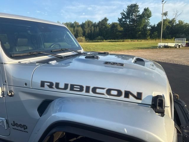 Used 2023 Jeep Wrangler Unlimited Rubicon 392 w/ Xtreme Recon 35" Tire Package AWD/4WD image 8