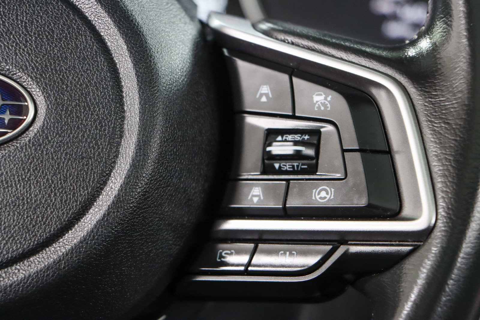 Used 2023 Subaru Forester Premium image 14