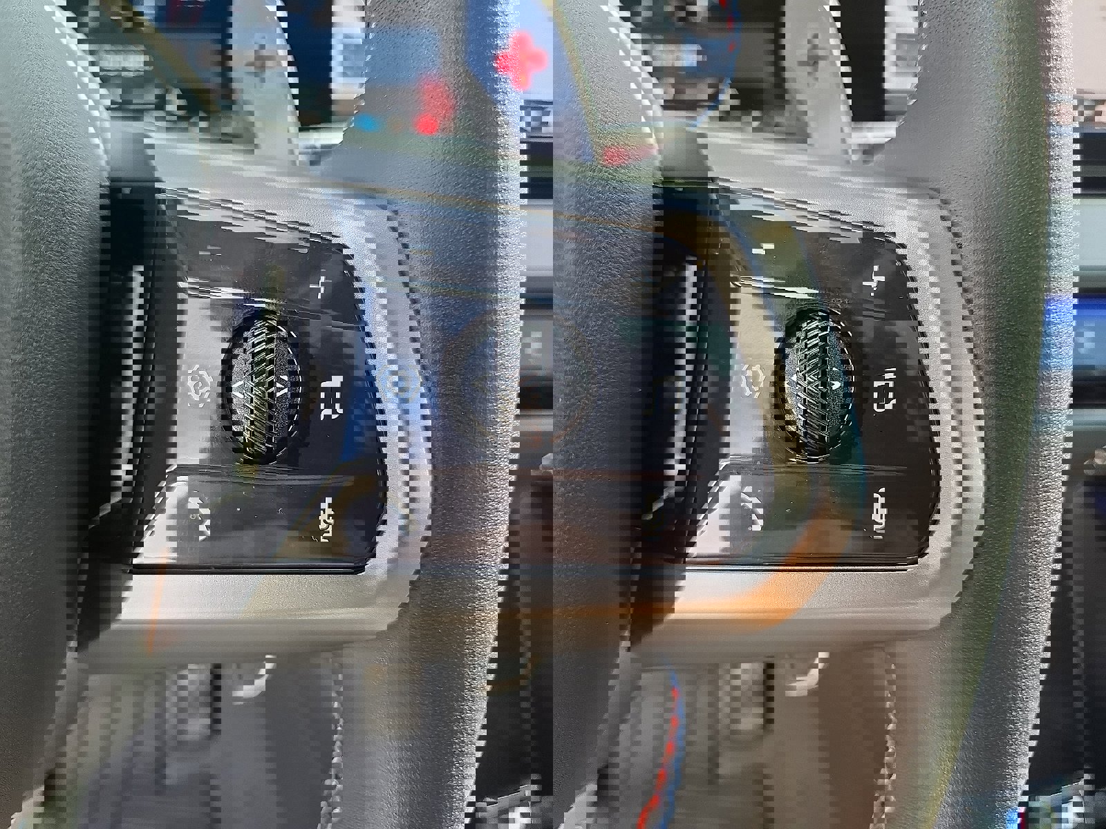 Certified 2025 BMW X3 M50 w/ Premium Package image 24