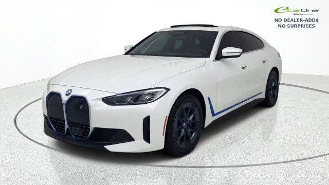 Used 2024 BMW i4 eDrive40 RWD image 3
