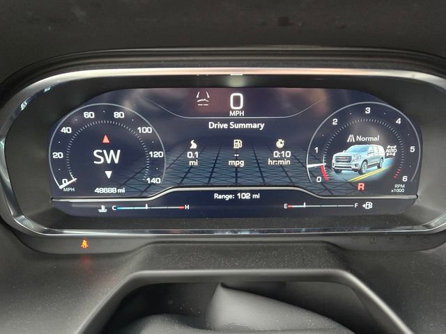 Used 2024 GMC Yukon SLT w/ SLT Luxury Package image 25