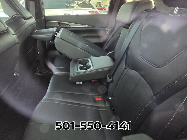 Used 2024 INFINITI QX60 Luxe w/ Vision Package image 11