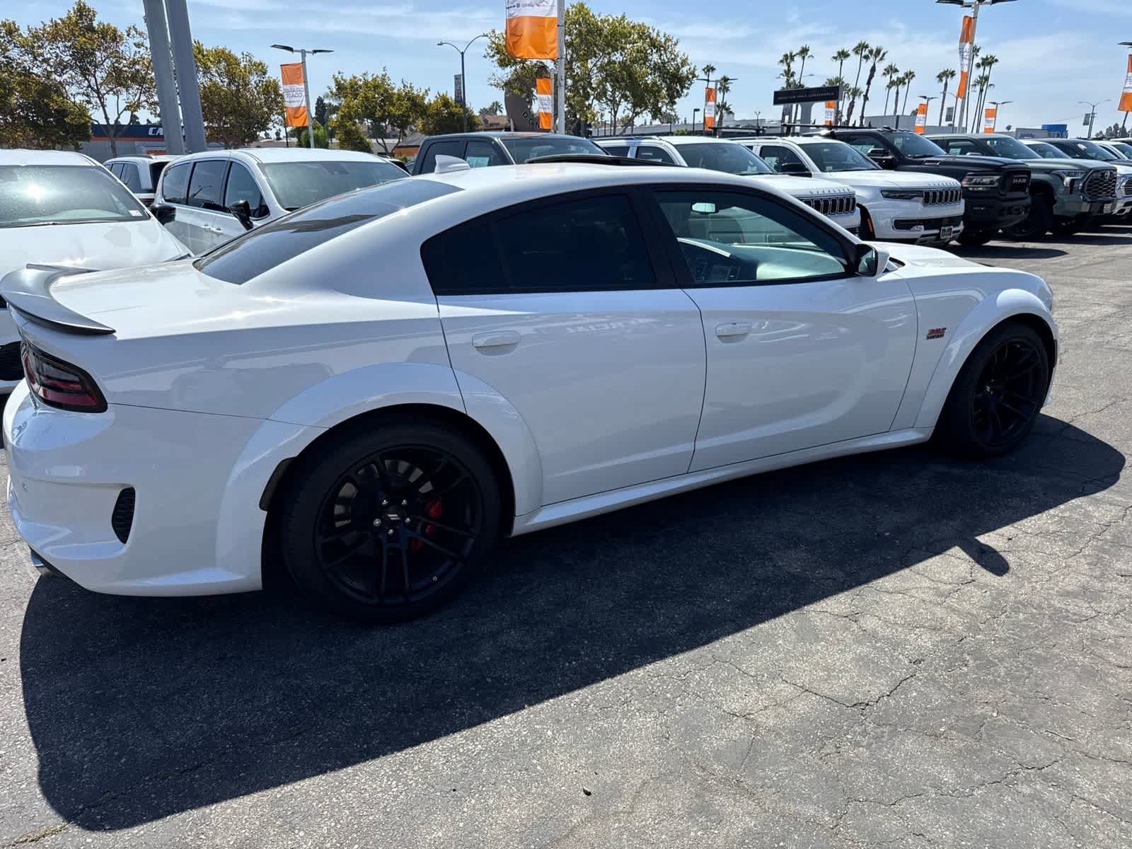Used 2022 Dodge Charger Scat Pack RWD image 13
