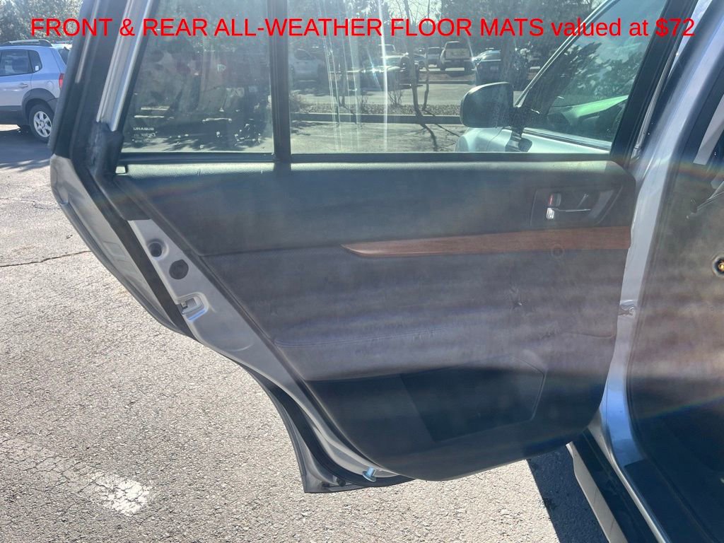 Used 2013 Subaru Outback 2.5i Limited w/ Moonroof Pkg image 10