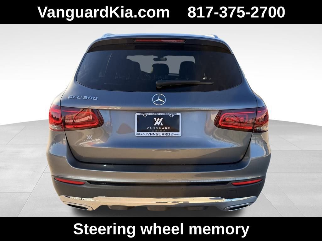 Used 2021 Mercedes-Benz GLC 300 w/ Premium Package image 3