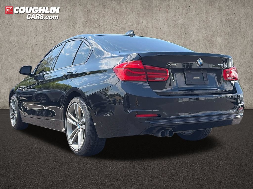 Used 2016 BMW 328i xDrive Sedan AWD/4WD image 5