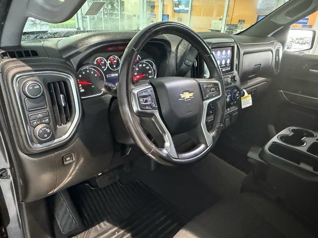 Used 2022 Chevrolet Silverado 1500 LT w/ All Star Edition Plus RWD image 8