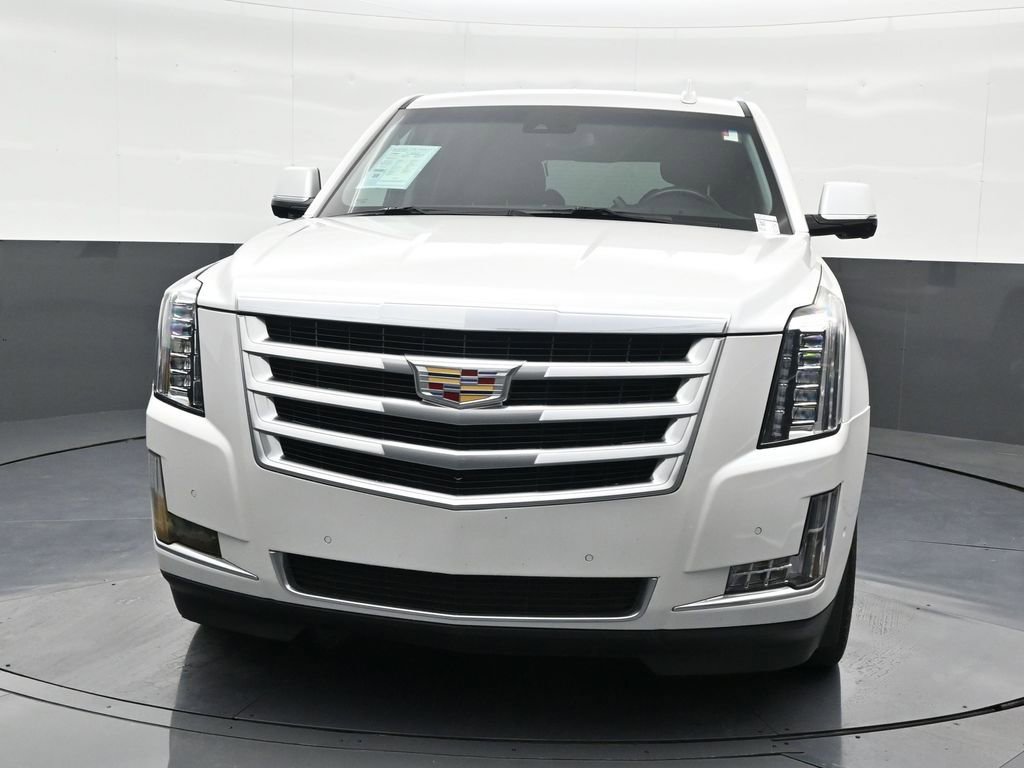 Used 2019 Cadillac Escalade Luxury image 9