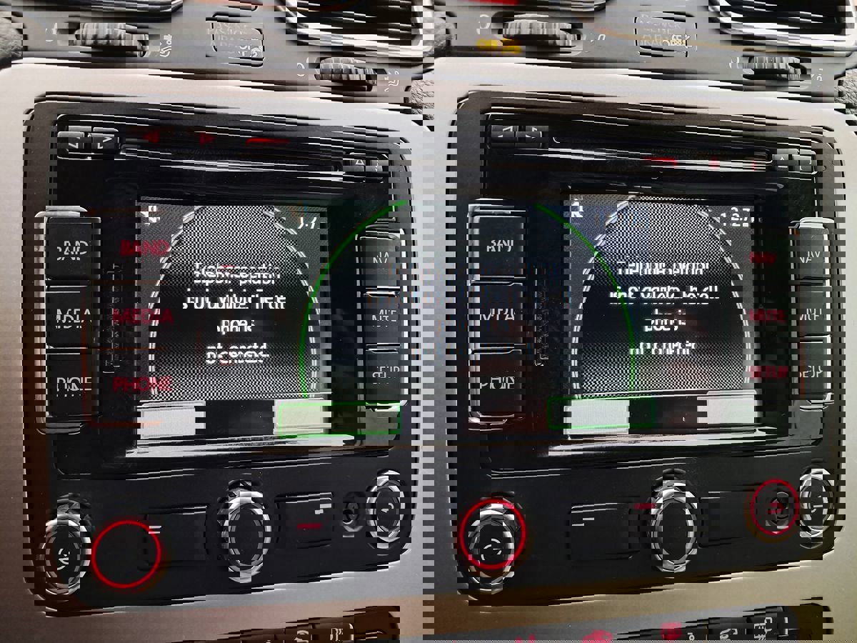 Used 2012 Volkswagen Eos Lux image 22