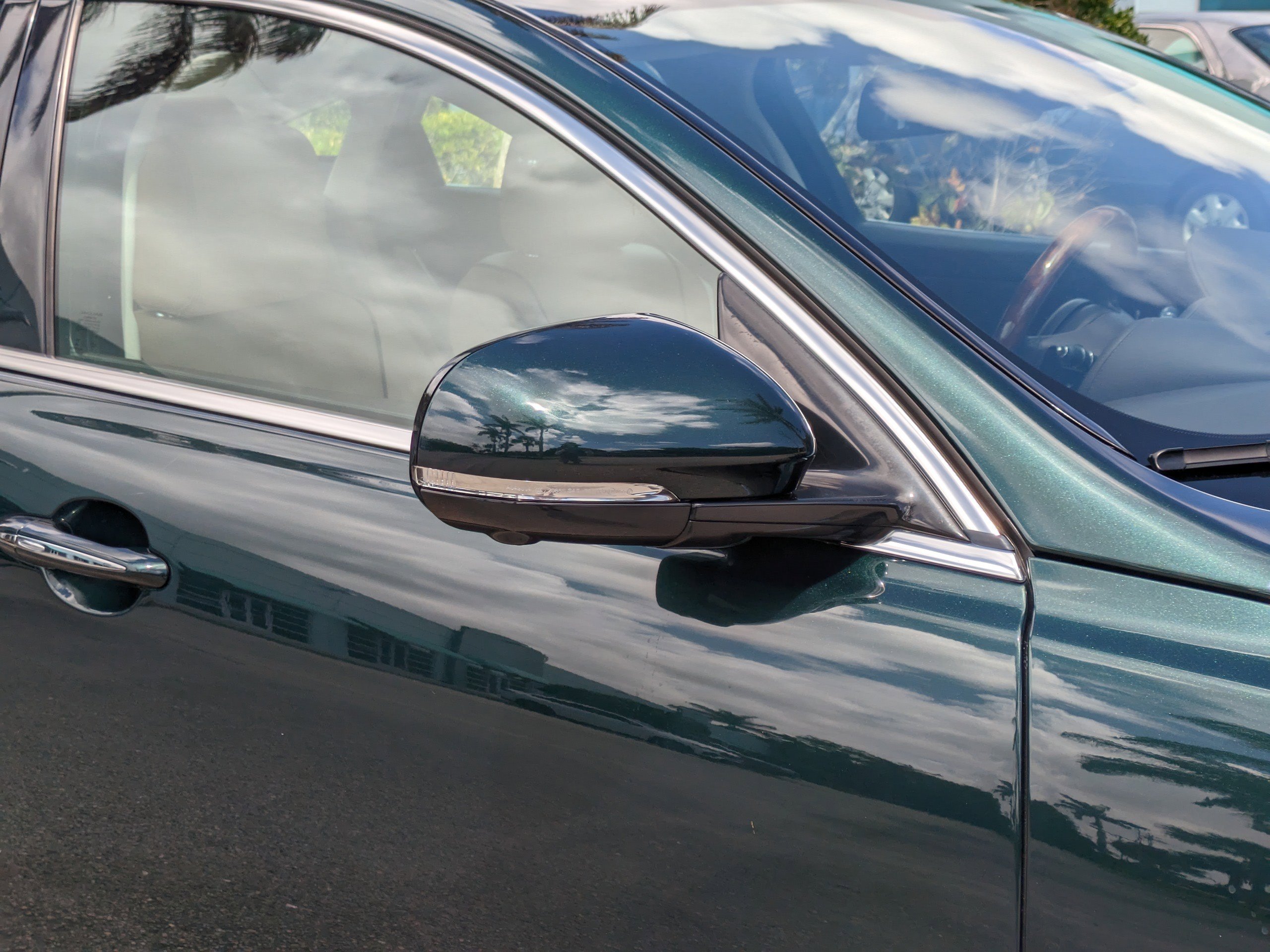 Used 2017 Jaguar XJ R-Sport image 12