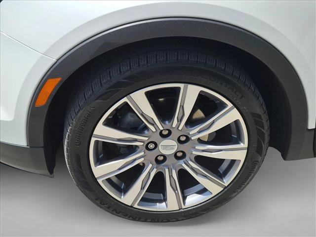Used 2023 Cadillac XT4 Premium Luxury FWD image 22