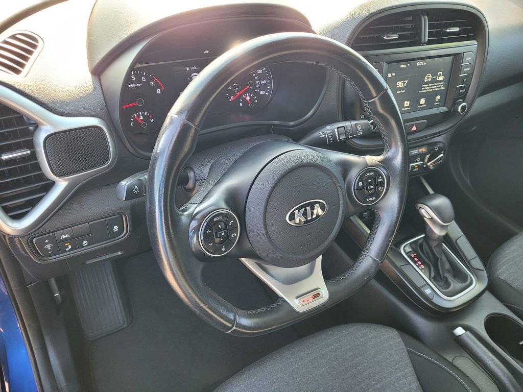 Used 2021 Kia Soul GT-Line FWD image 26