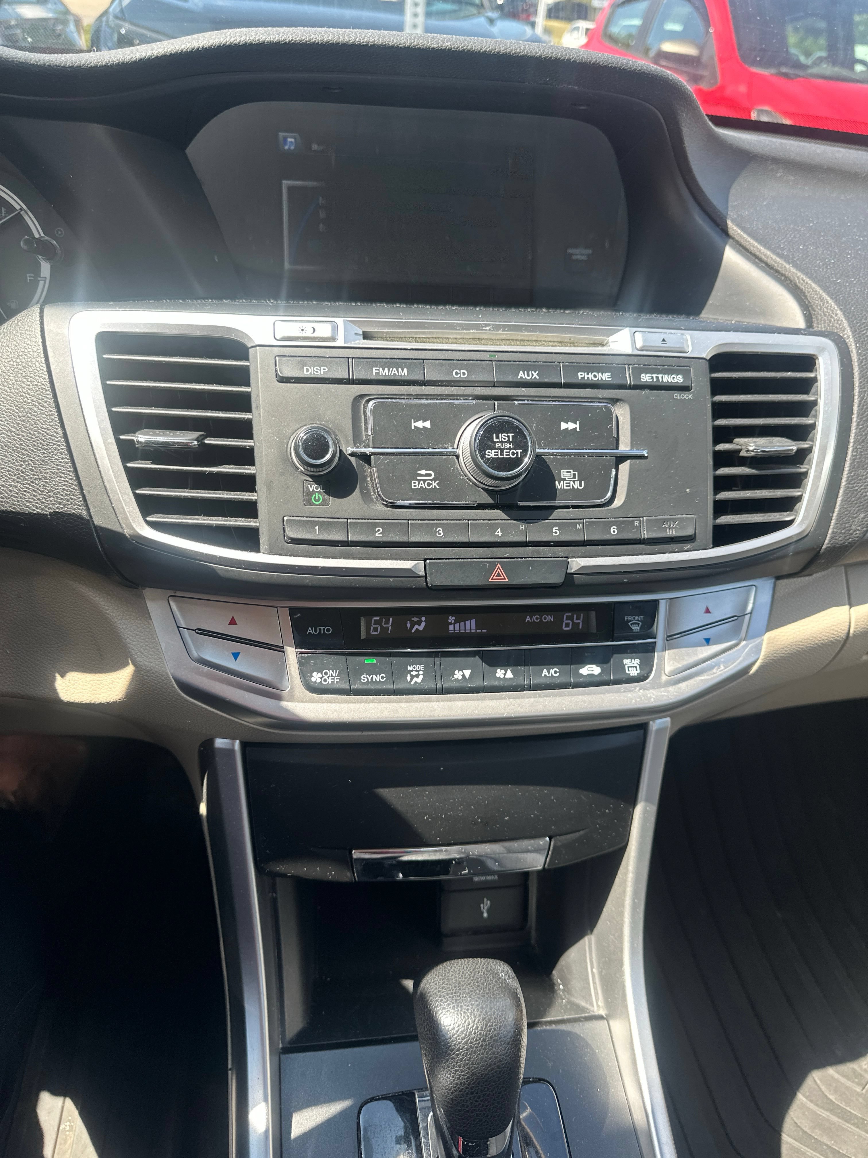 Used 2013 Honda Accord LX image 2