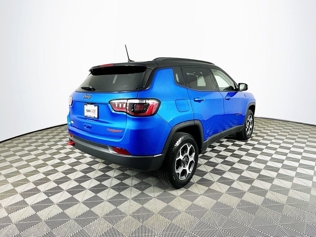 Used 2022 Jeep Compass Trailhawk image 10