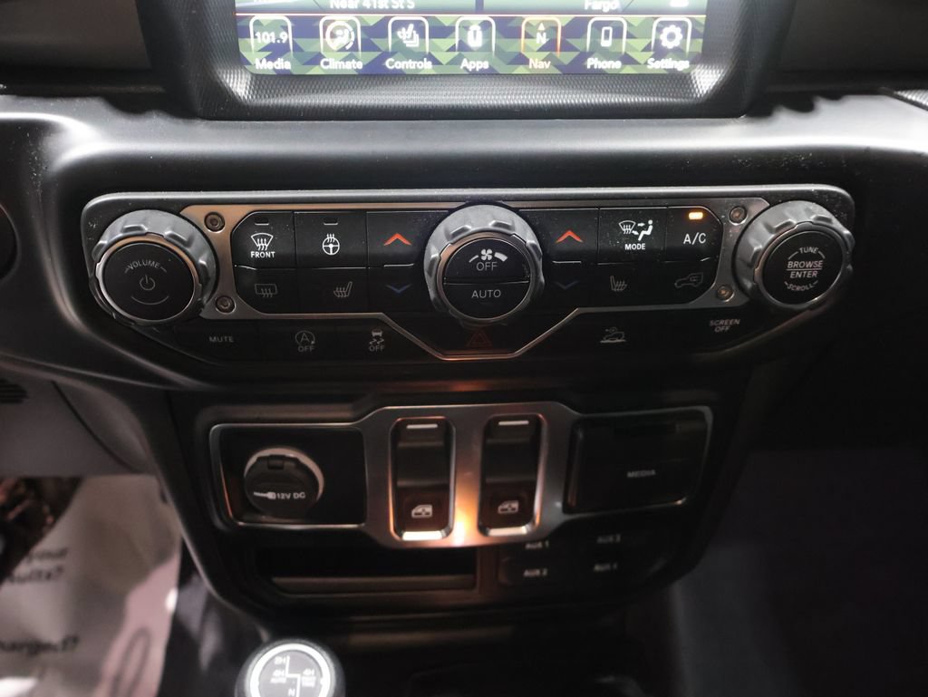 Used 2022 Jeep Wrangler Sport AWD/4WD image 21