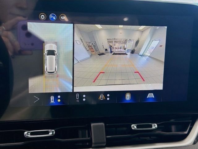 New 2026 Chevrolet Equinox LT image 23