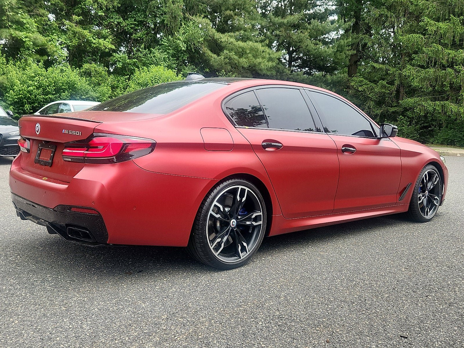 Used 2023 BMW M550i xDrive AWD/4WD image 4