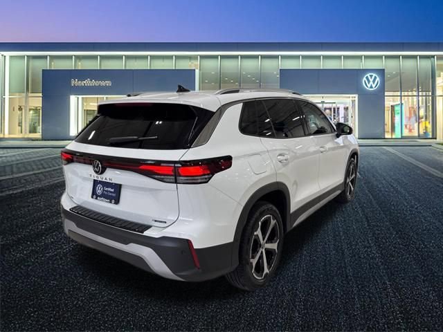 Used 2025 Volkswagen Tiguan SE image 27