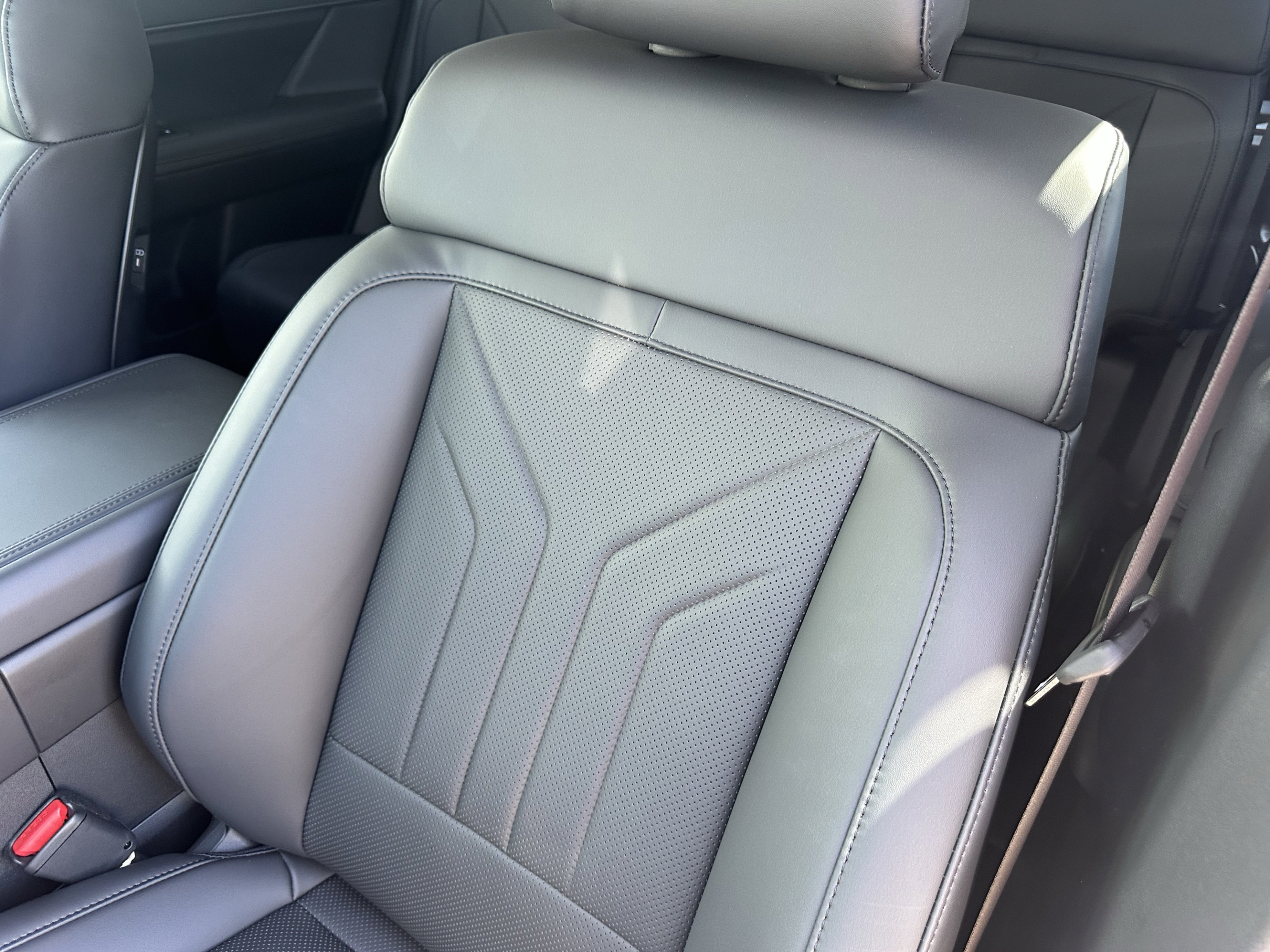 New 2027 Hyundai Santa Fe SEL FWD image 19