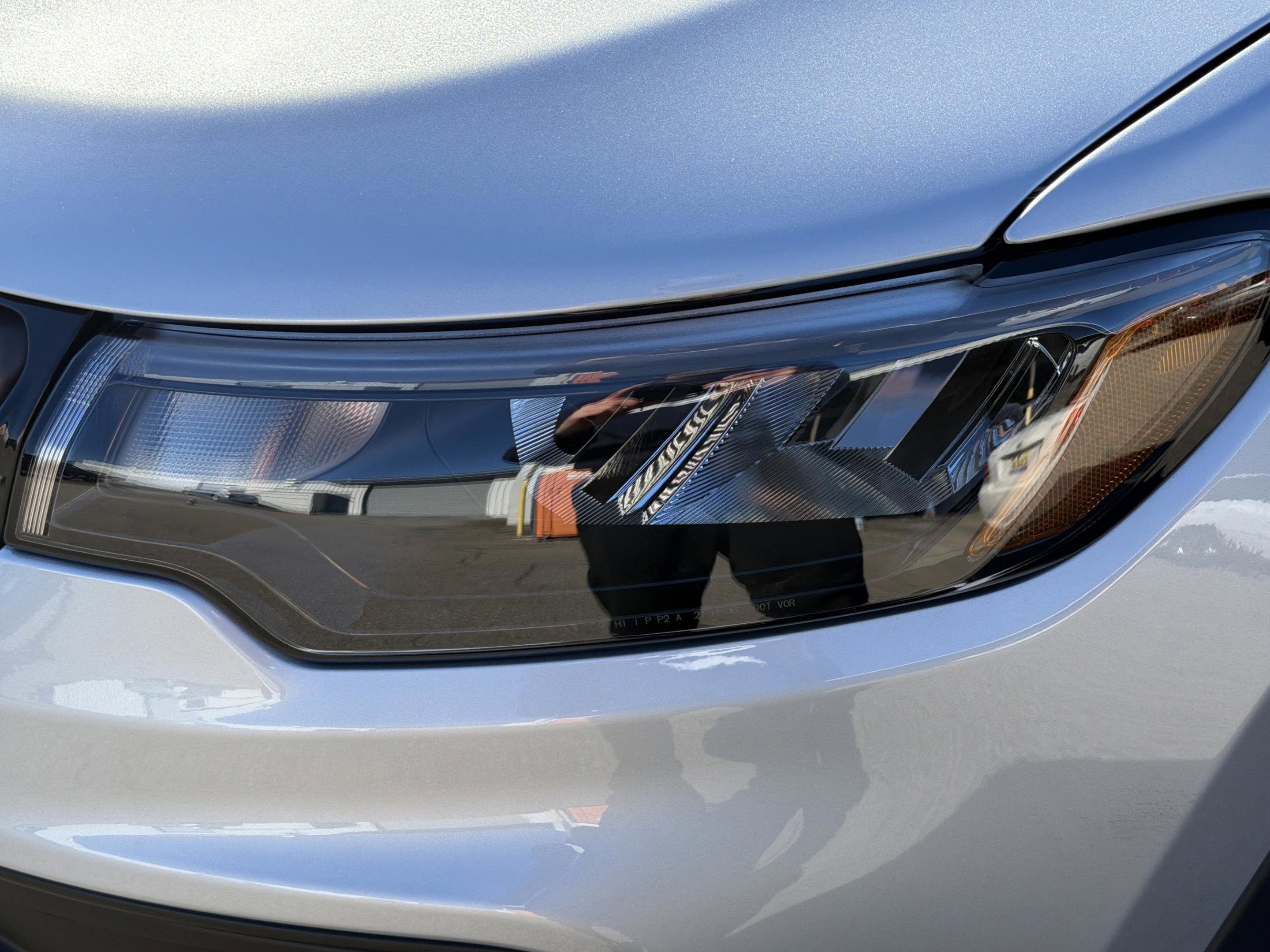 New 2026 Jeep Compass Latitude image 9