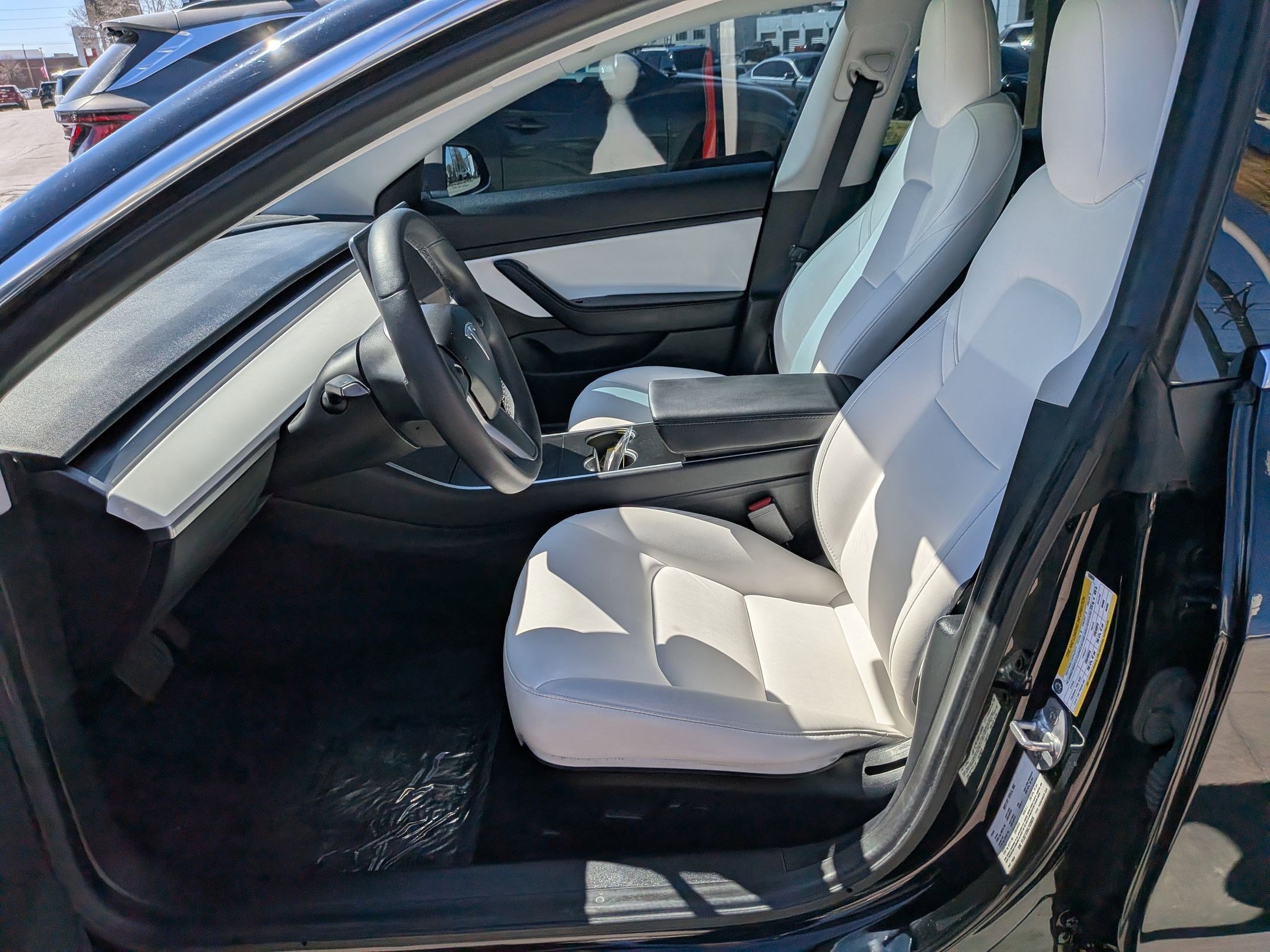 Used 2020 Tesla Model 3 Long Range image 24