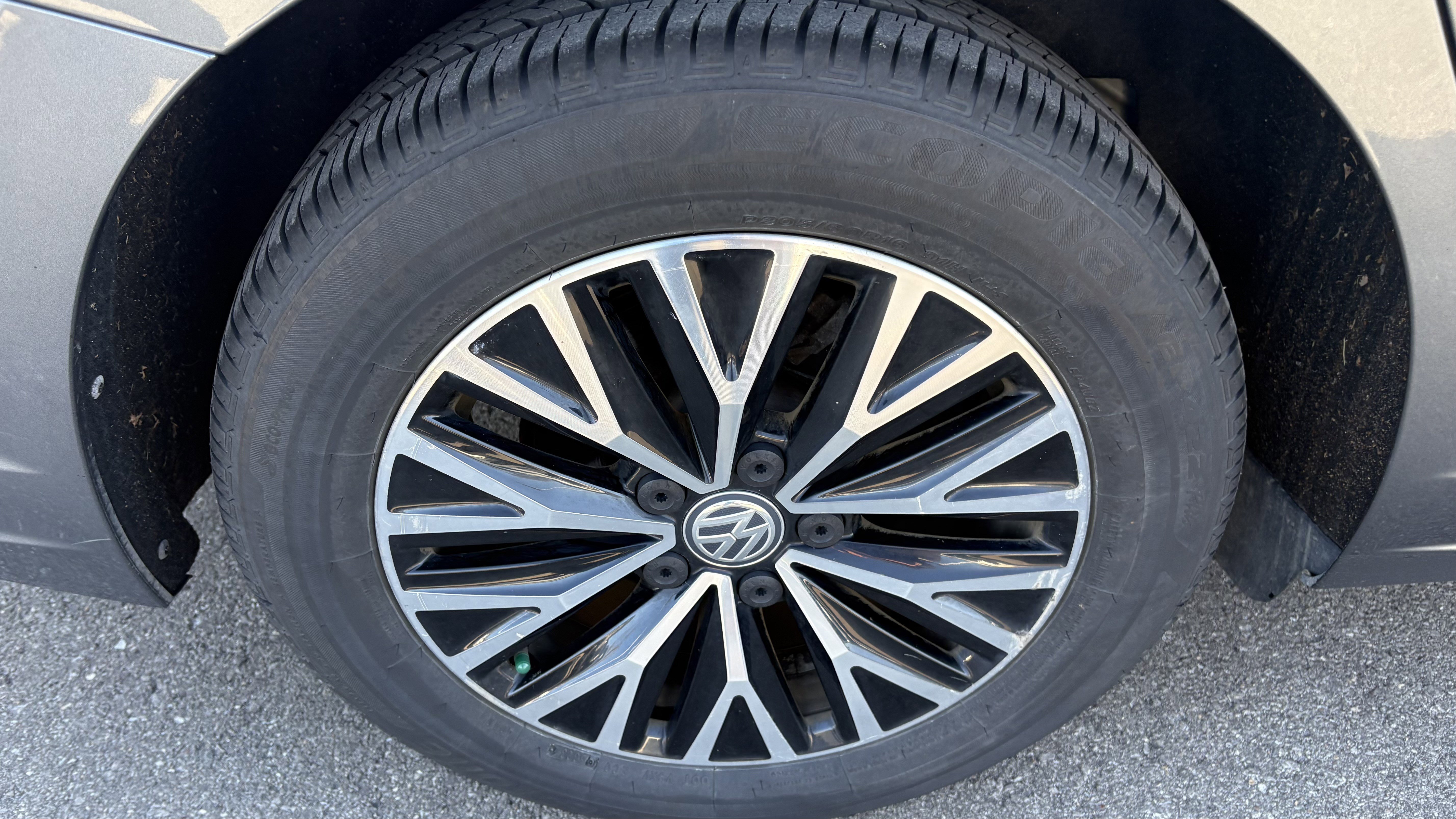 Used 2019 Volkswagen Jetta SE image 14