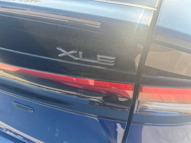 Certified 2024 Toyota Prius XLE FWD image 4