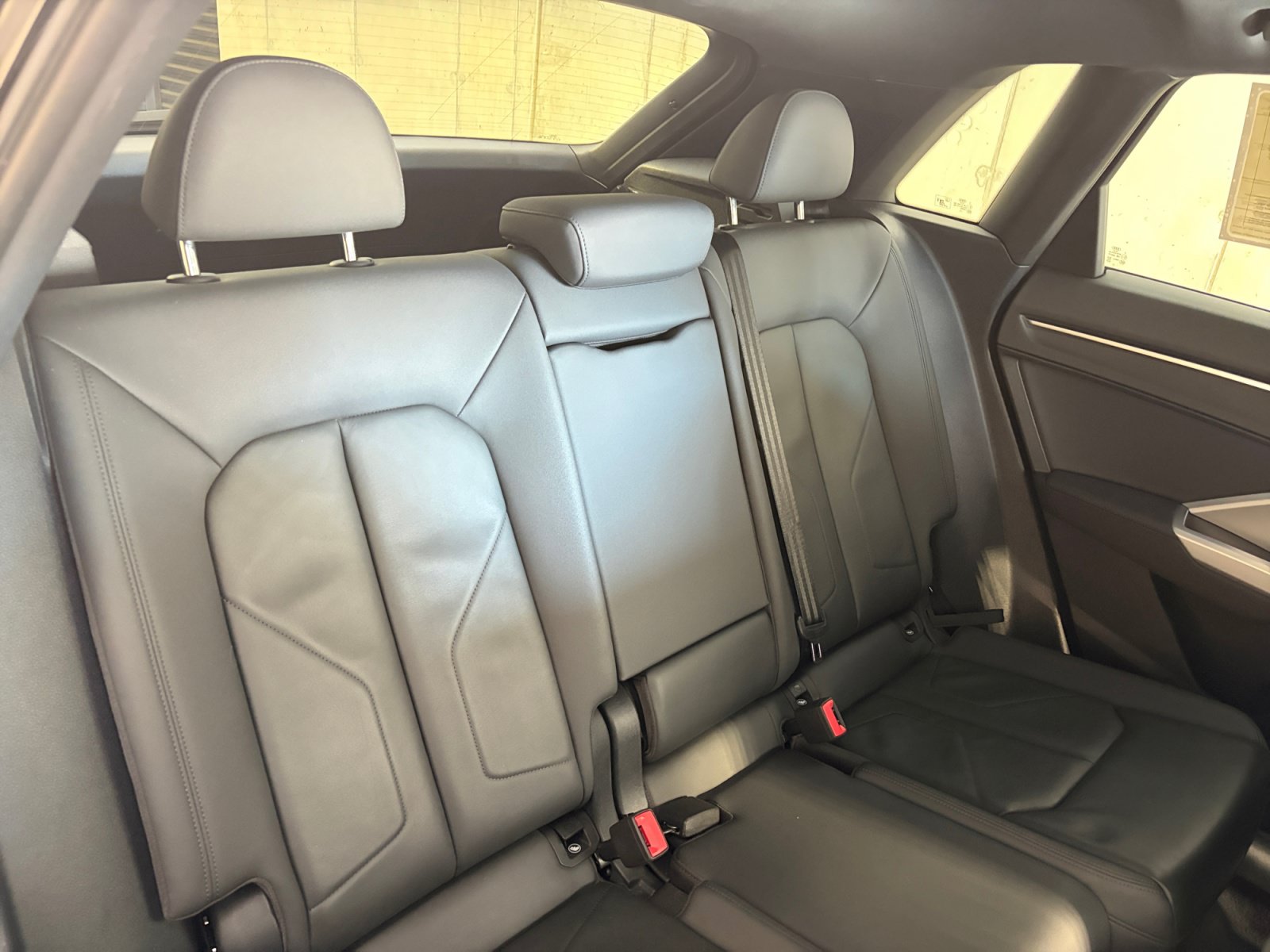 Used 2022 Audi Q3 2.0T Premium w/ Convenience Package AWD/4WD image 27