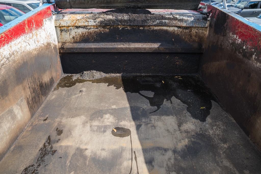 Used 2012 Ford F550 2WD Regular Cab Super Duty w/ Payload Upgrade Pkg image 11