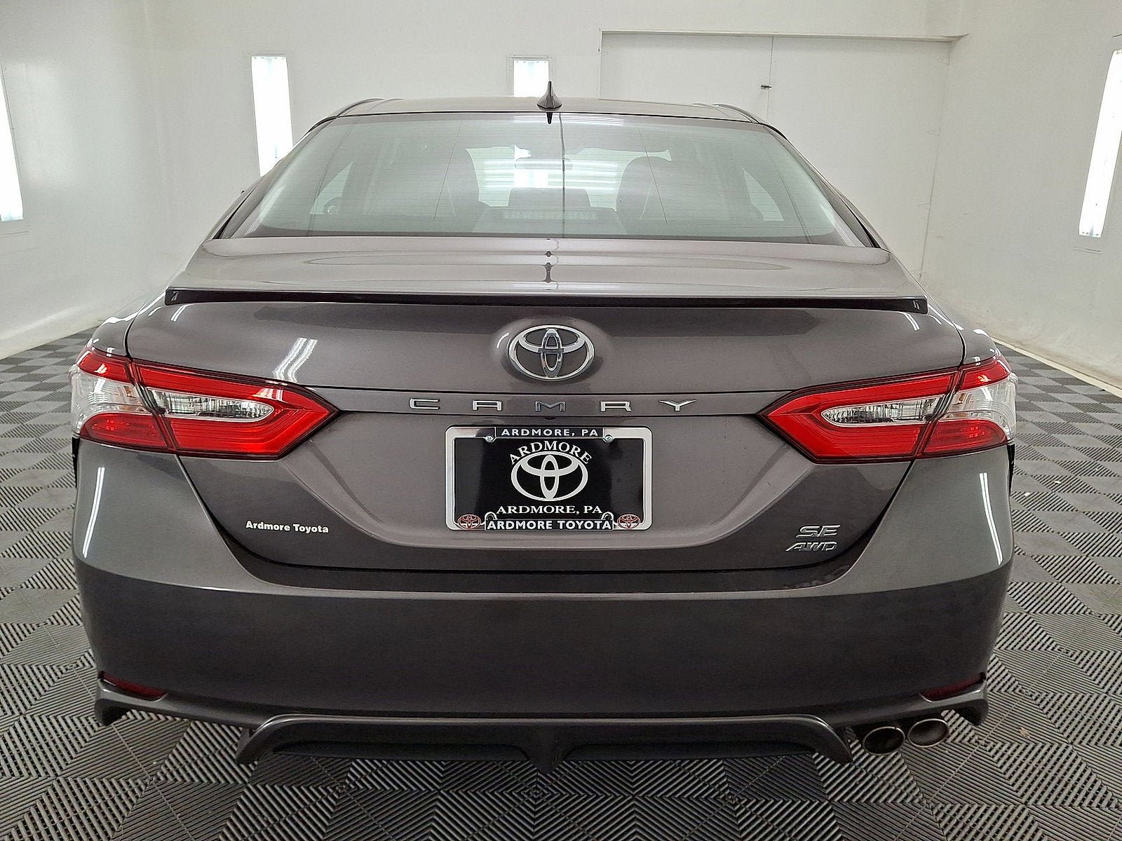 Used 2020 Toyota Camry SE w/ Cold Weather Package AWD/4WD image 15