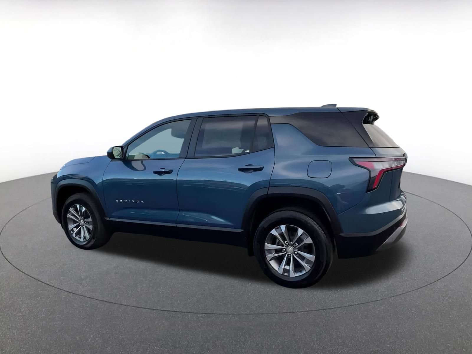 Used 2025 Chevrolet Equinox LT image 10