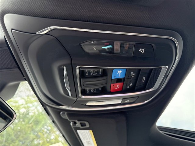 New 2025 Jeep Grand Cherokee L Altitude image 27