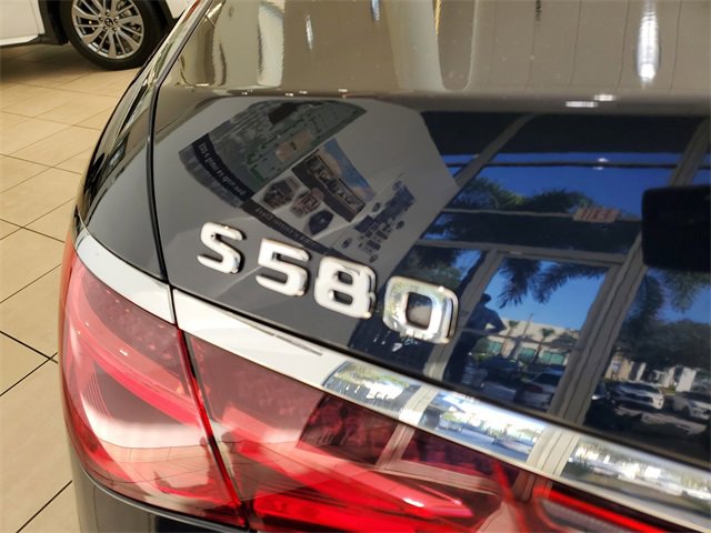 Used 2022 Mercedes-Benz S 580 4MATIC Sedan image 6