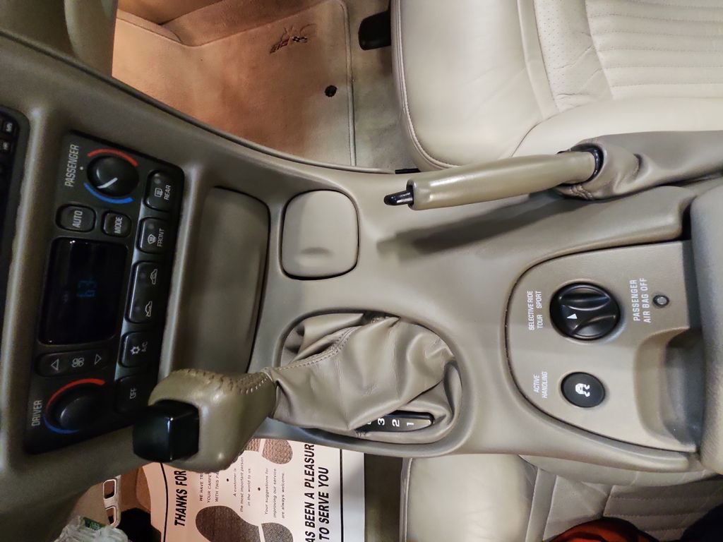 Used 2003 Chevrolet Corvette Coupe w/ Preferred Equipment Group image 21