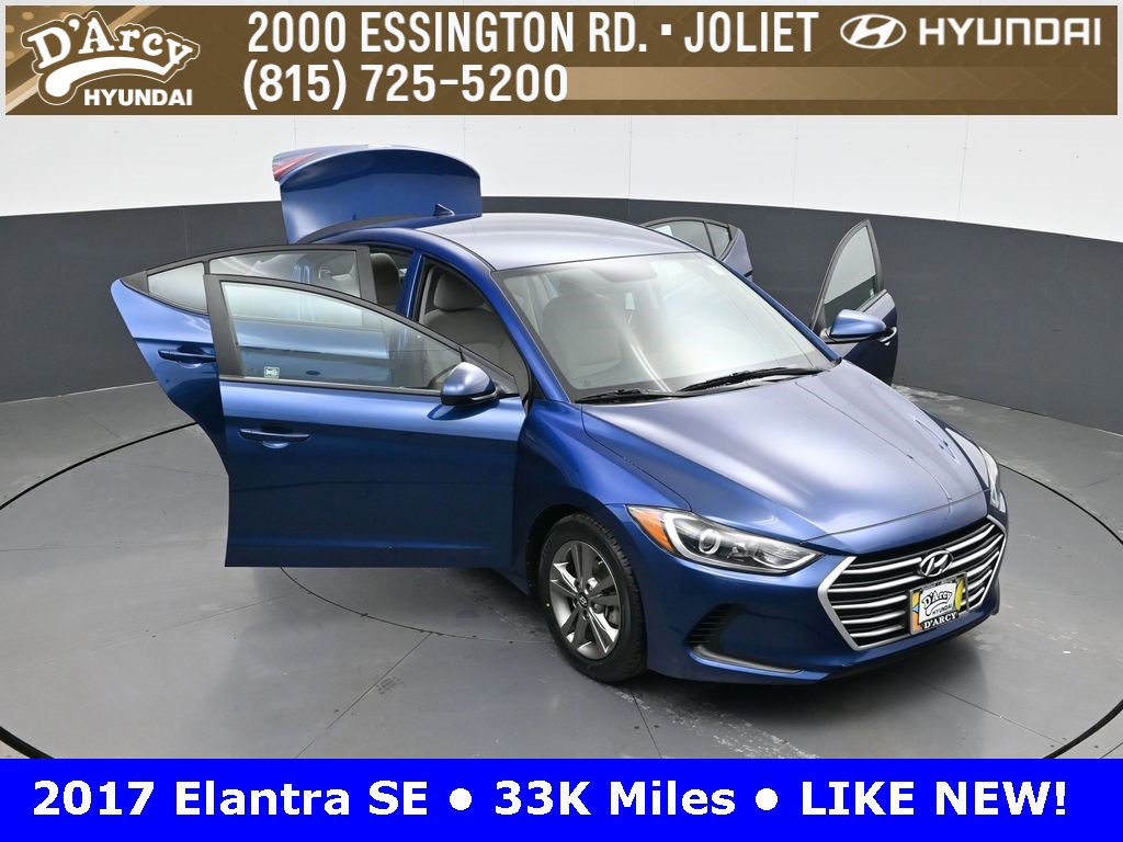 Used 2017 Hyundai Elantra SE image 25