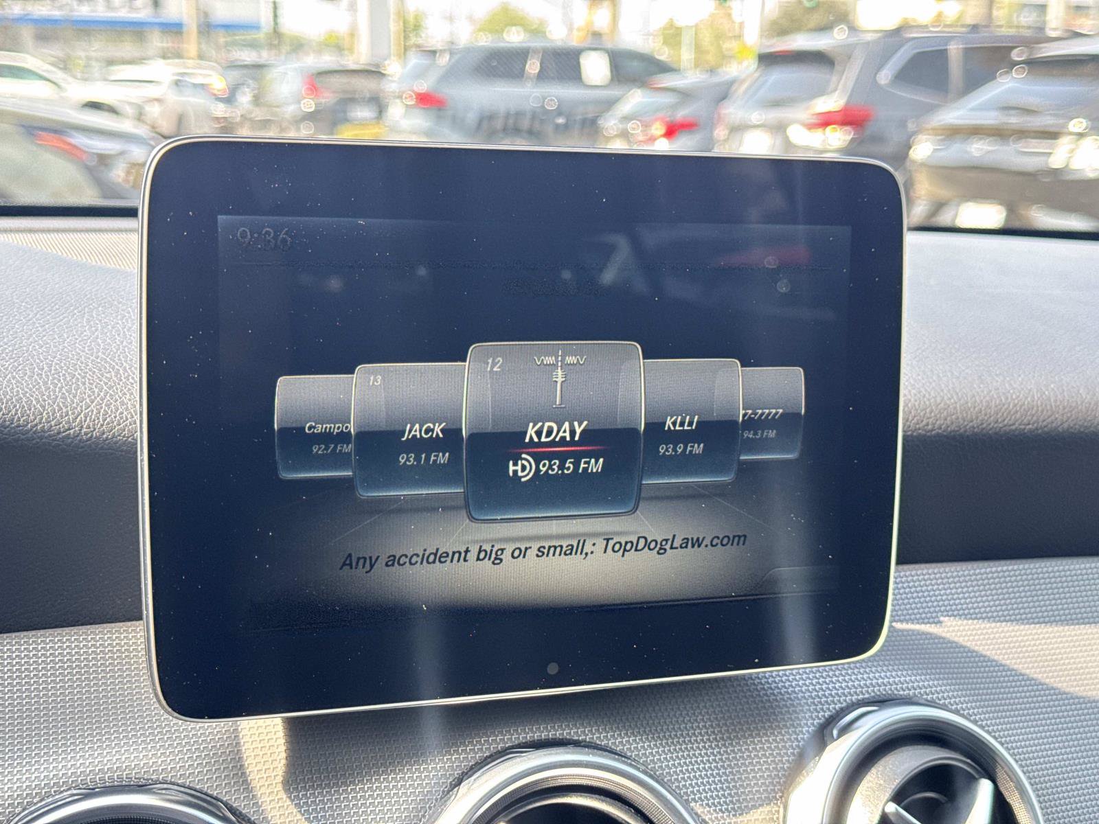 Used 2018 Mercedes-Benz GLA 250 image 12