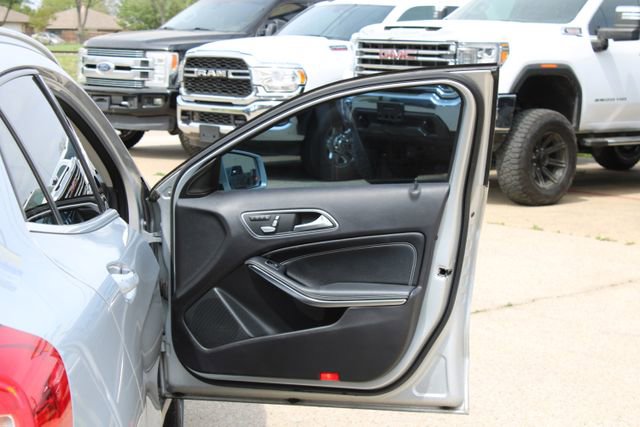 Used 2019 Mercedes-Benz GLA 250 image 39