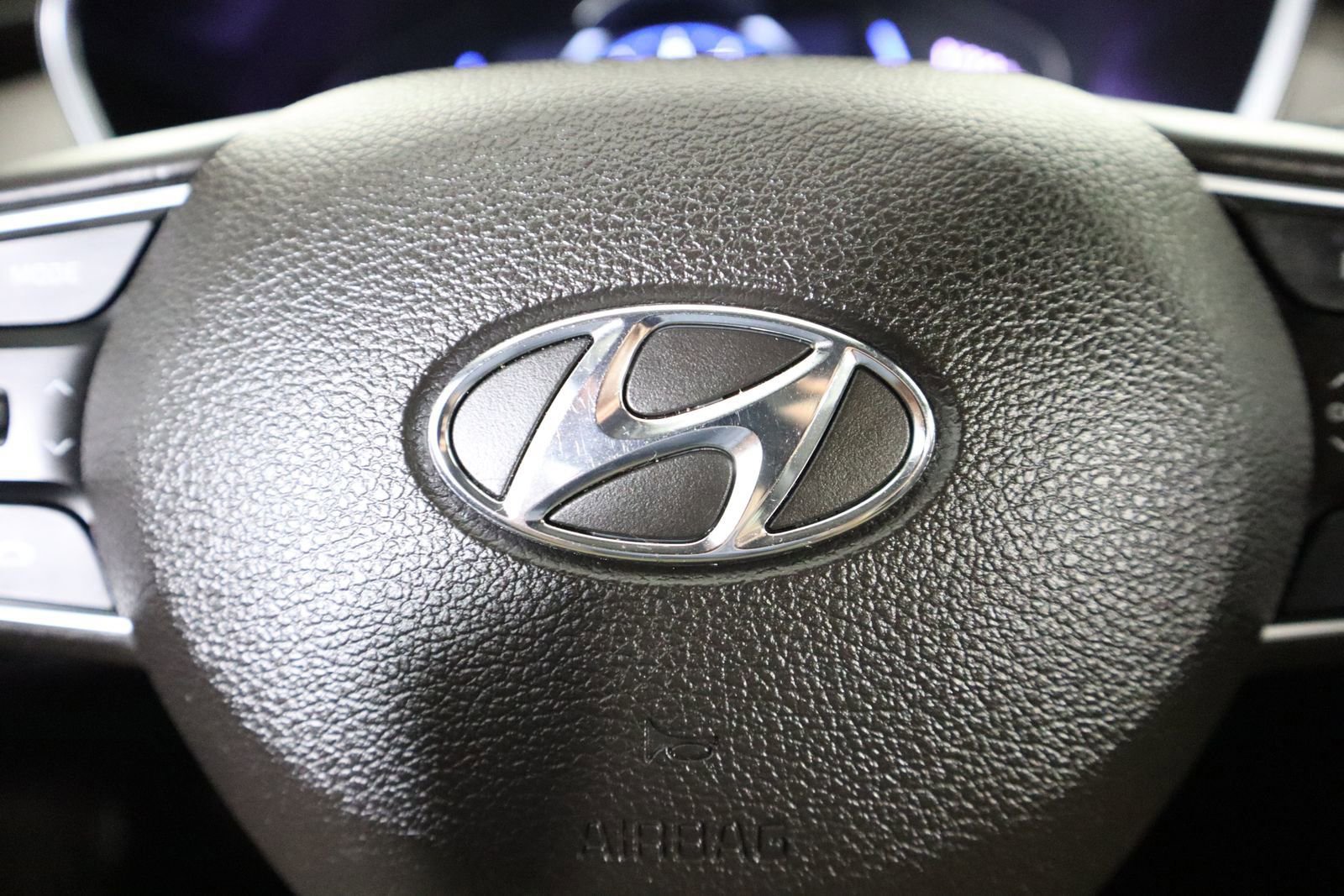 Used 2019 Hyundai Santa Fe Limited image 37