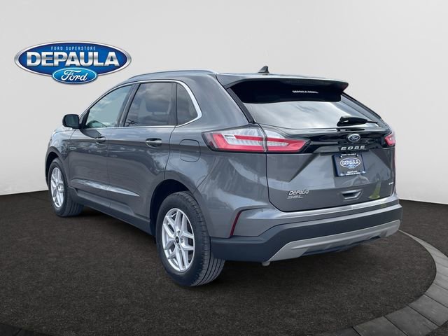 Used 2024 Ford Edge SEL w/ Convenience Package image 3