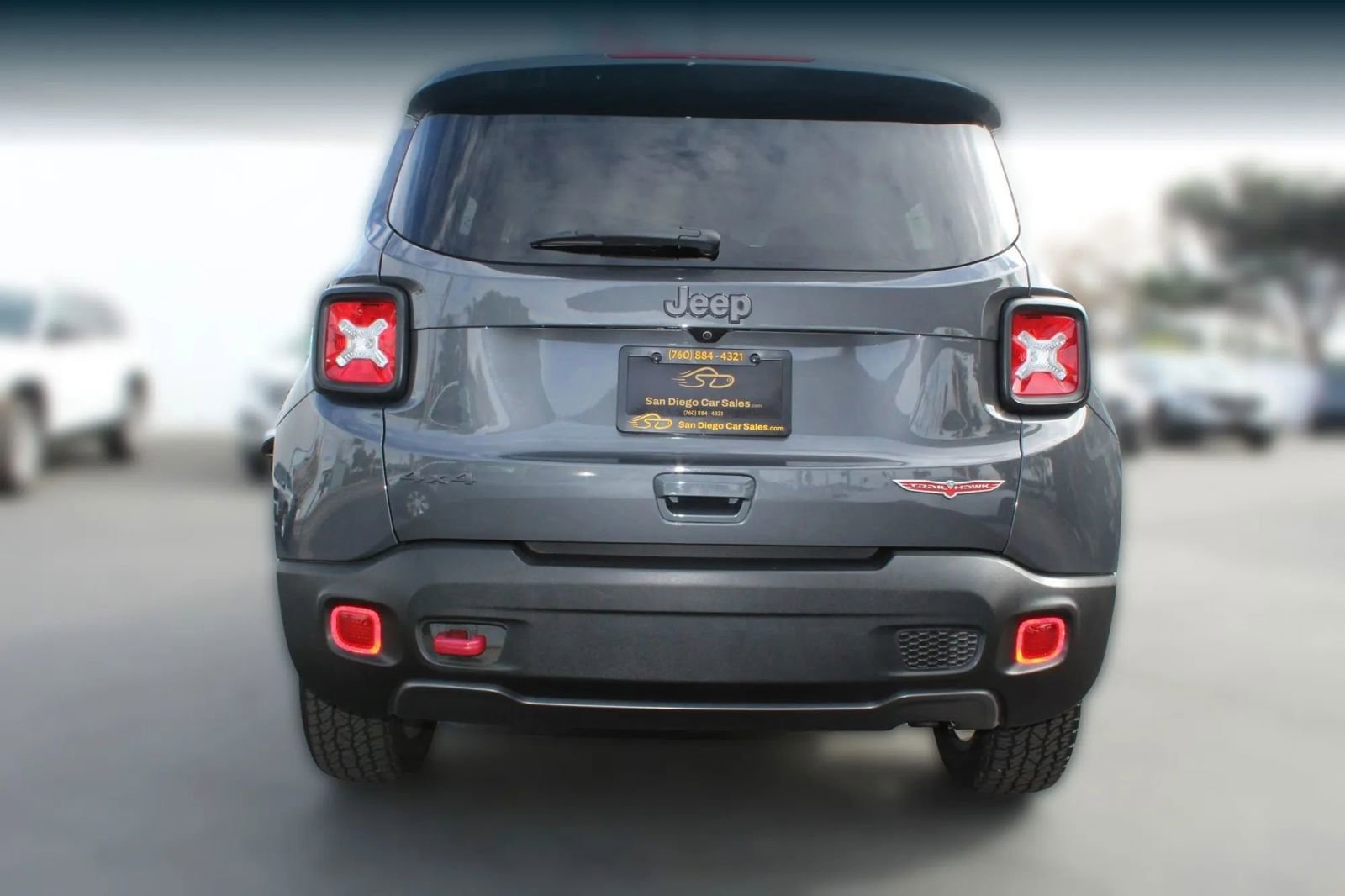 Used 2022 Jeep Renegade Trailhawk image 4